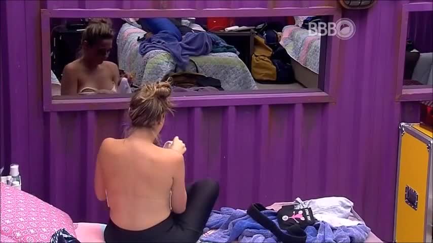 Peitos Ana Paula Big Brother Brasil 16
